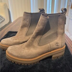 Timberland Taupe Courmayeur Valley Chelsea Ankle Boots
